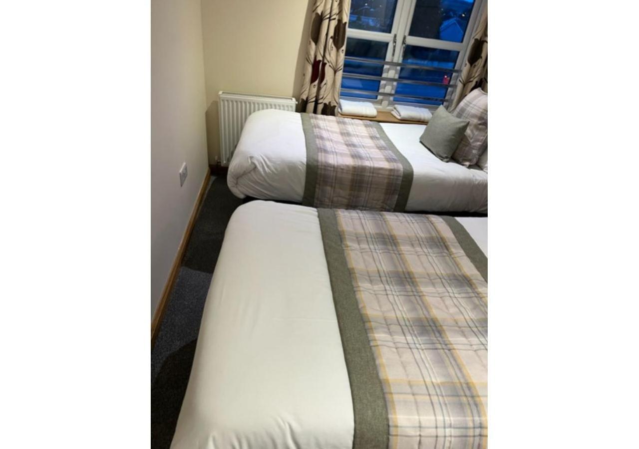 The Waverley Inn Holiday Homes Inverness Esterno foto