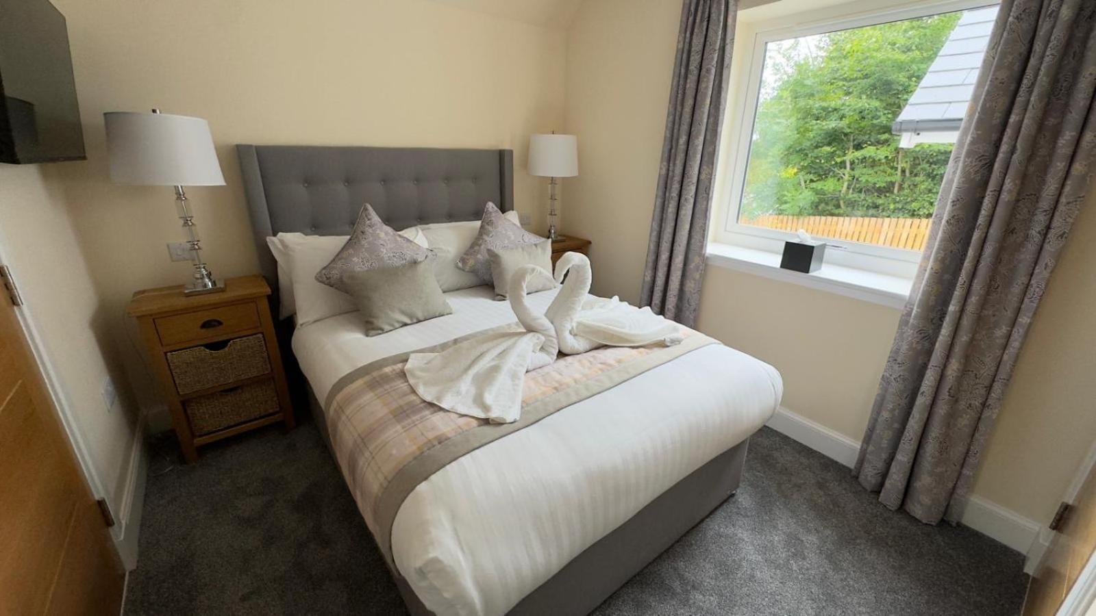 The Waverley Inn Holiday Homes Inverness Esterno foto
