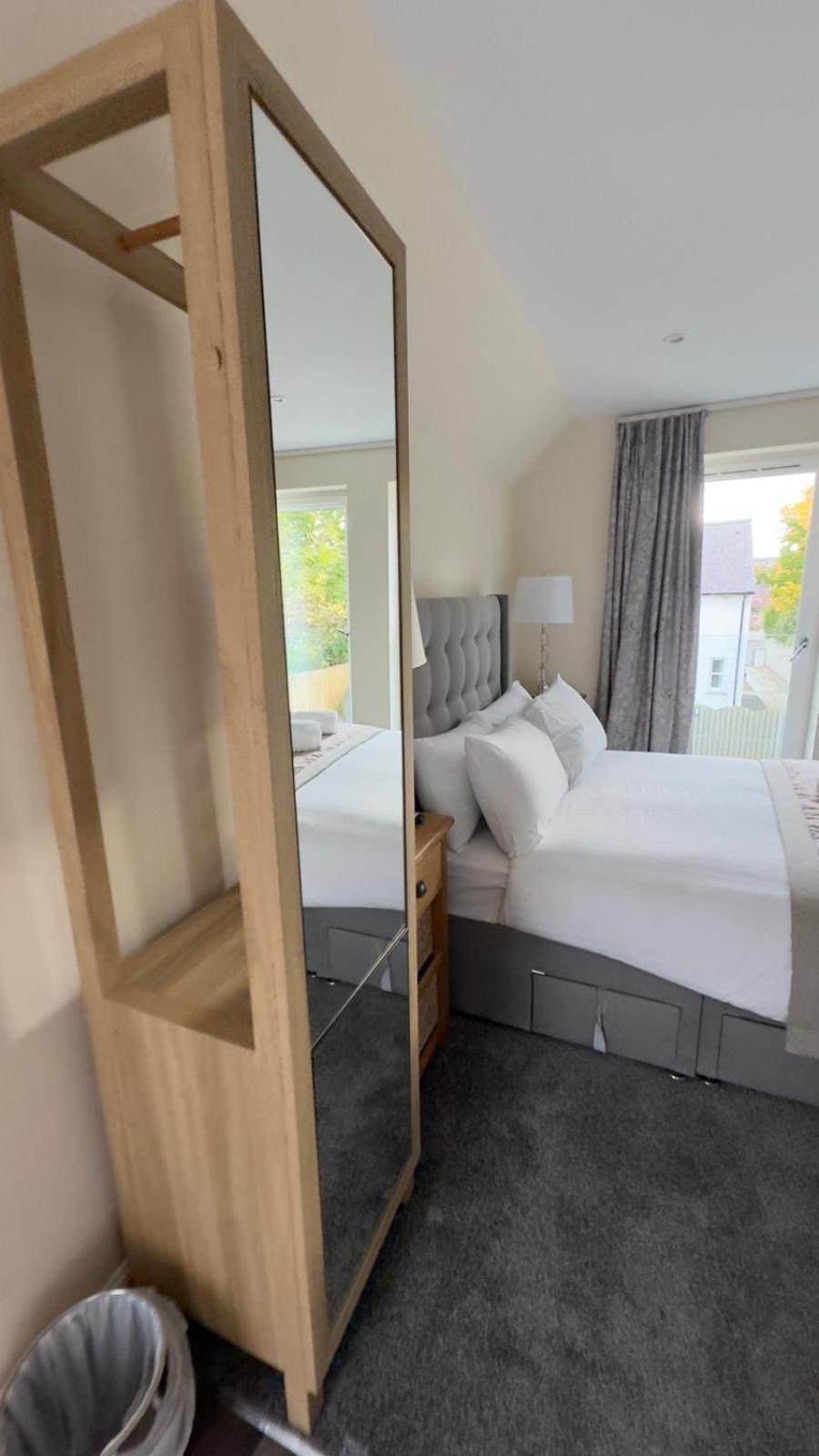 The Waverley Inn Holiday Homes Inverness Esterno foto